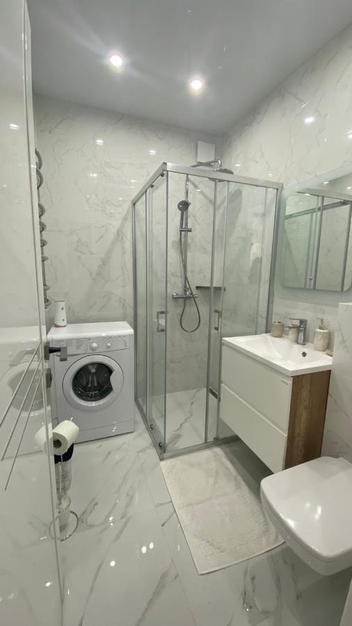 Апартаменти Жк Сонячний Квартал Golubinoye Exterior photo